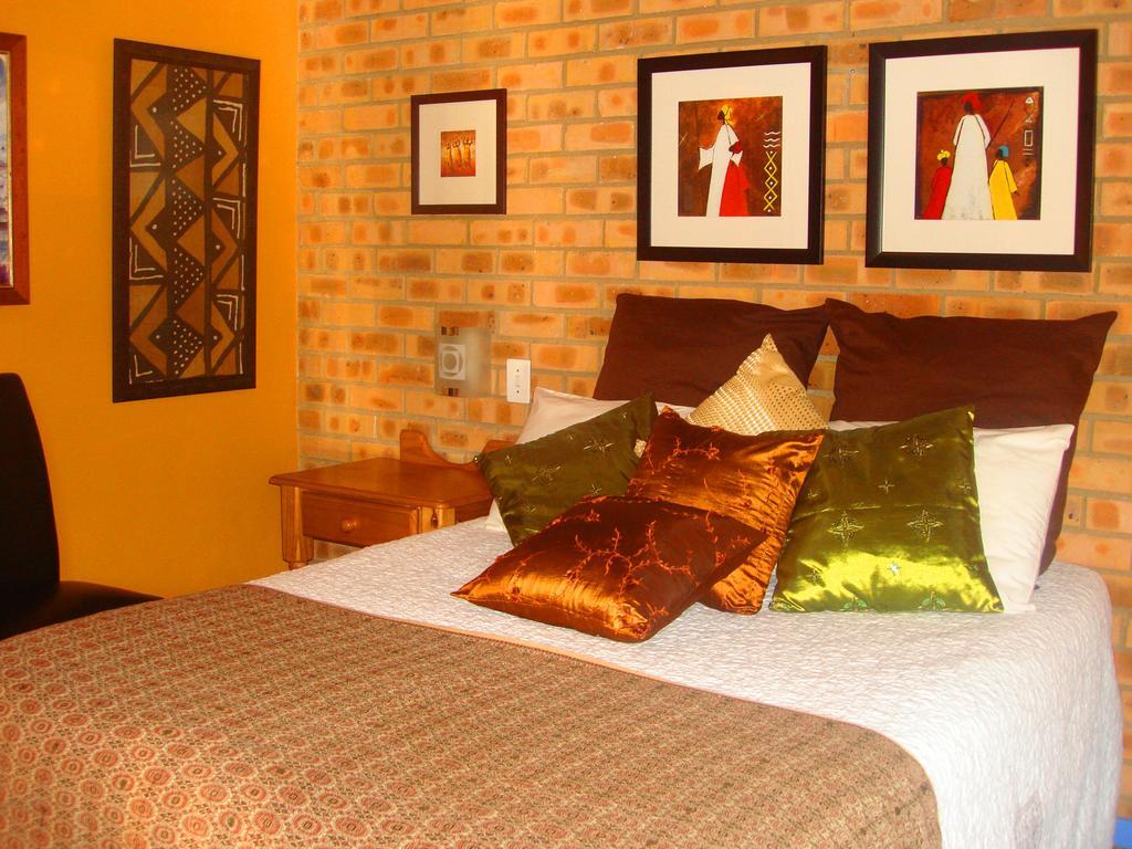 Boga Legaba Guest House & Conference Centre Mafikeng Exterior photo